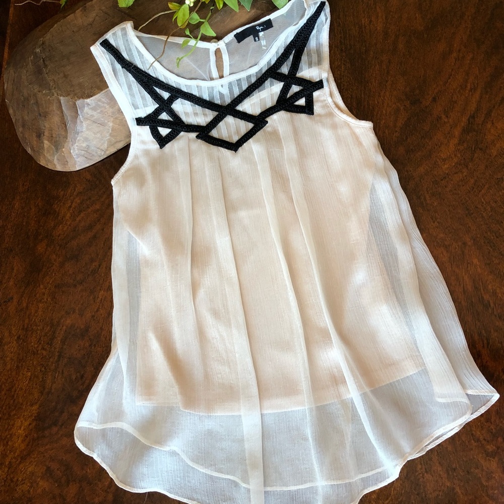 Anthropologie’s Ryu Sleevless Blouse
